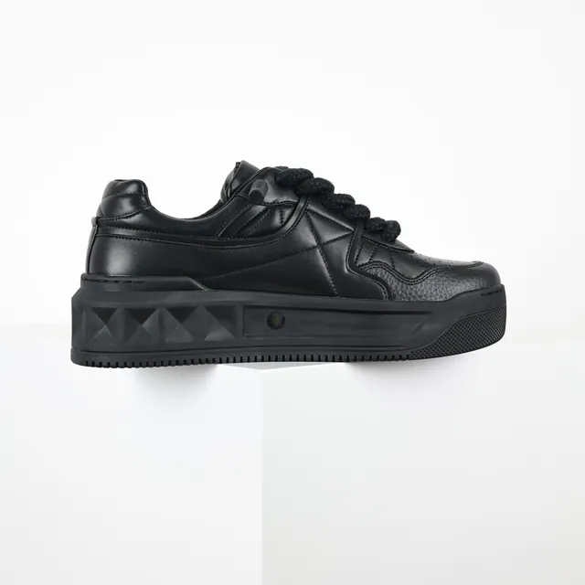Black Leather Platform Sole Sneakers 7
