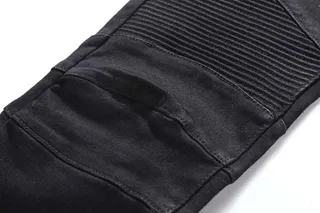 Jeans con paneles de rodilla estilo moto con cremallera negros 3