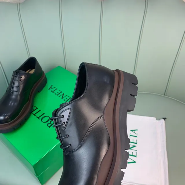 Black Polished Leather Platform Oxford Shoe 3