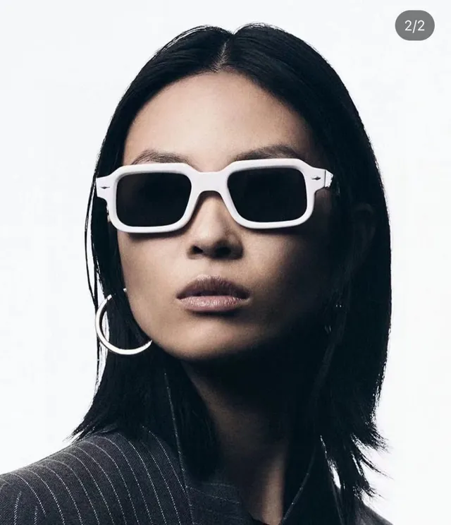 Black Rectangular Full-Rim Tinted Sunglasses 4