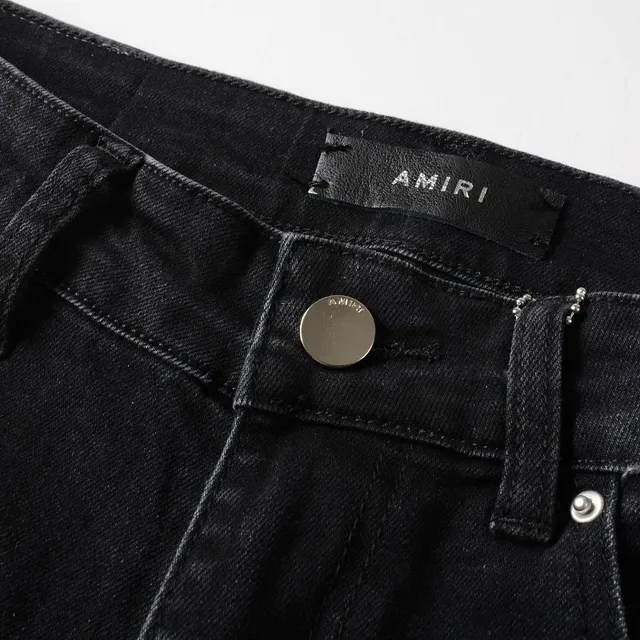 Black Red Star-Appliqué Distressed Knee Jeans 12