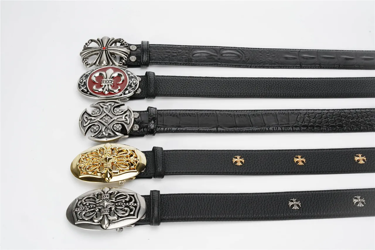 Black Red Textured Ornate Oval Buckle Leather Belt 2