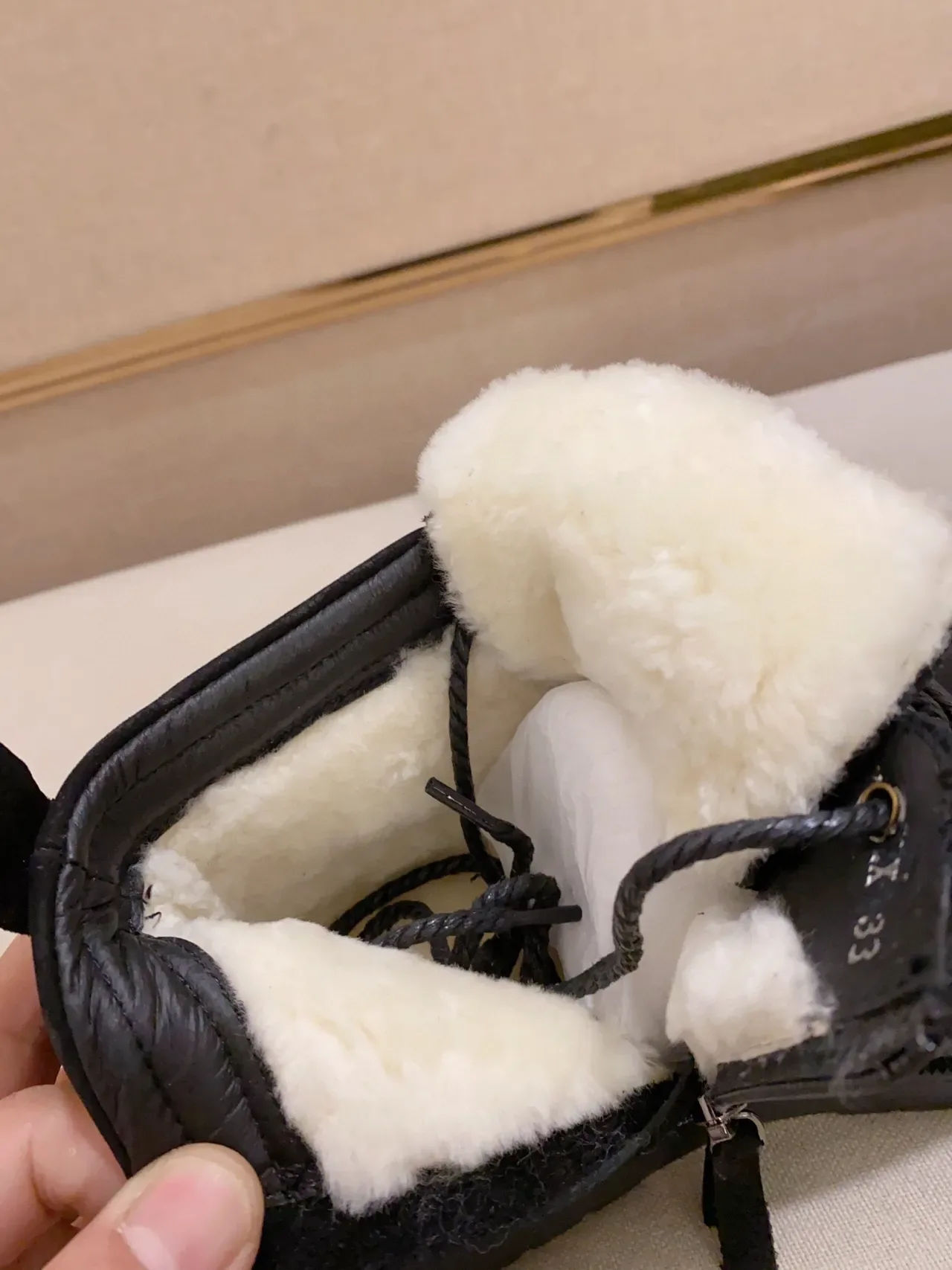 Botines cheville plateforme cuir texturé noir orteil Moc-Toe 4