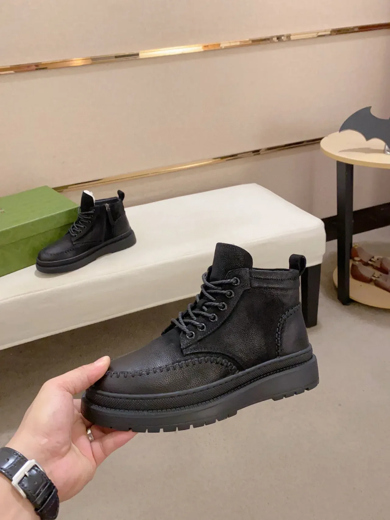 Botines cheville plateforme cuir texturé noir orteil Moc-Toe 8