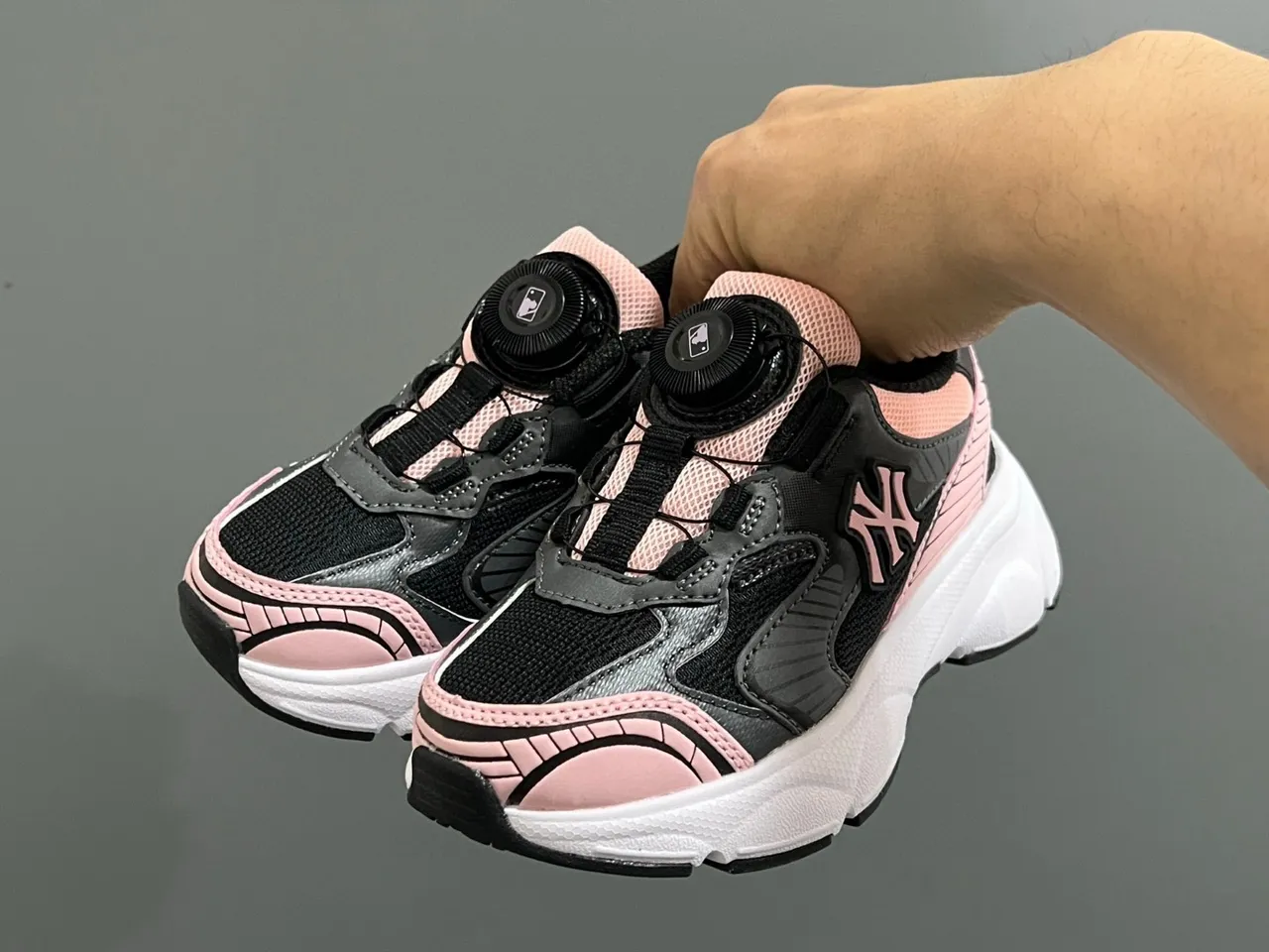 Blue White Sole Laceless Rotary Dial Closure Chunky Sneakers 24