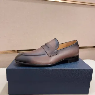 বাদামি কালো Penny Moccasin-সেলাই Vamp লুফার