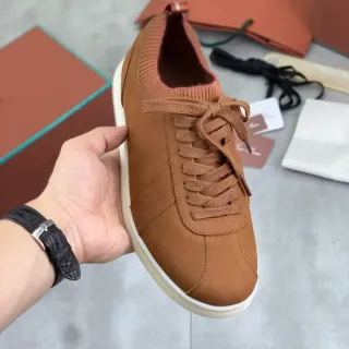 棕色皮革针织领低帮运动鞋