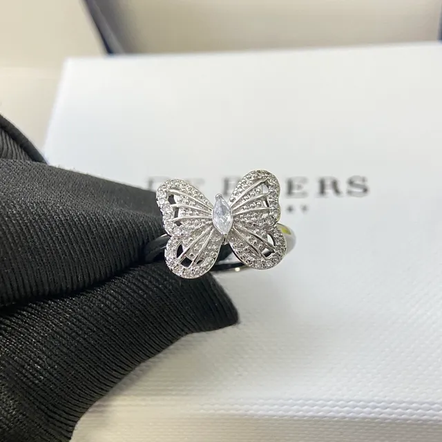 Butterfly Motif Pavé-Set Marquise-Cut Ring 8