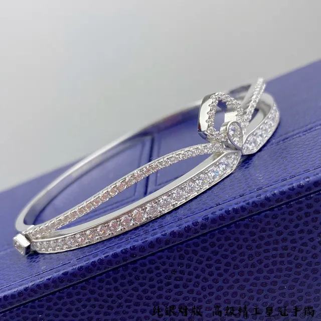 CHAUMET سوار نمط التاج Pavé صف مزدوج 6