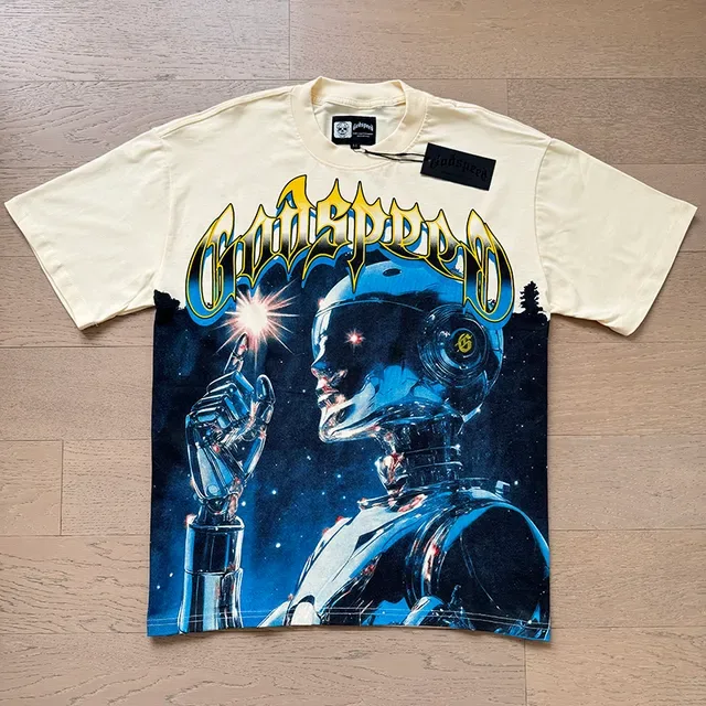 Cream Graphic-Print Robot Sci-Fi Illustration T-Shirt 5