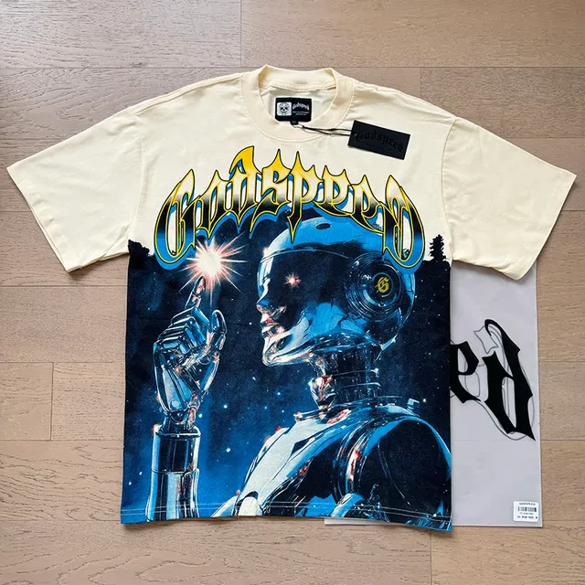 Cream Graphic-Print Robot Sci-Fi Illustration T-Shirt 6
