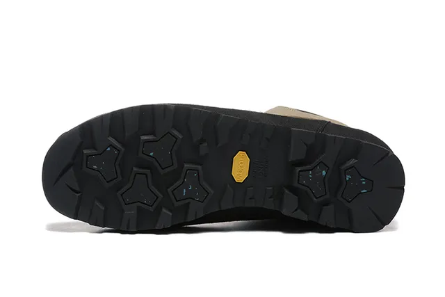 CRISPI 米色和黑色 GORE-TEX 技术徒步靴 9