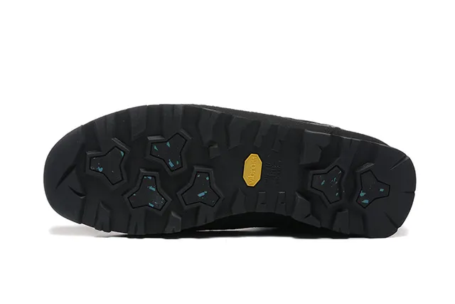 CRISPI 米色和黑色 GORE-TEX 技术徒步靴 18
