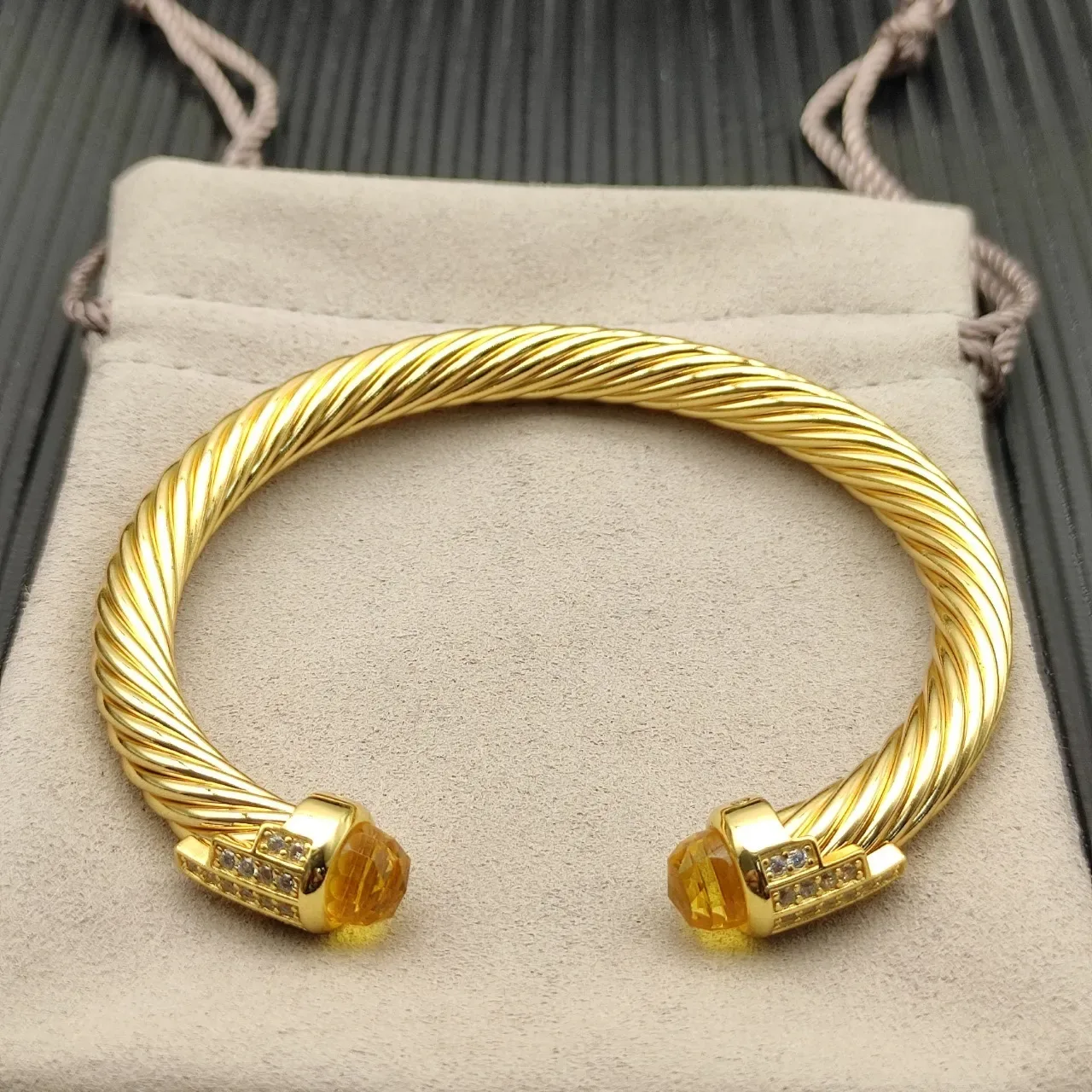 David Yurman Cable Classic Pulsera Oro Amarillo Torcida Facetada Citrino Terminales 8