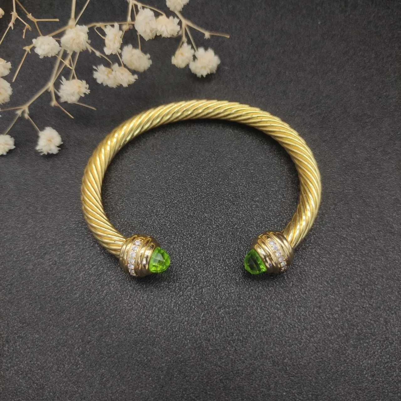 David Yurman Cable Classic tordue Gold-Tone Green Gemstone bracelet 4