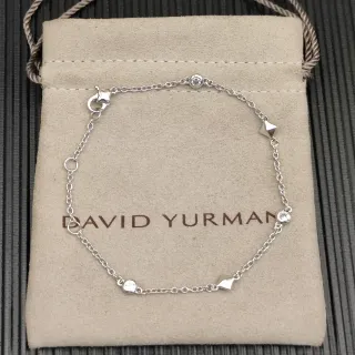 David Yurman Pulsera de Cadena Fina Plateada con Piedras Redondas Engastadas en Bisel