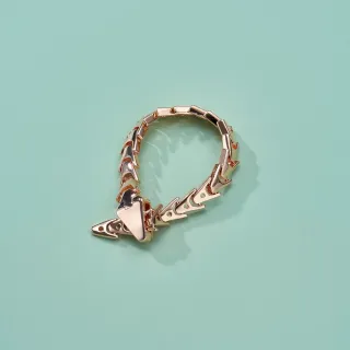 Gold Articulated Link Geometric Clasp Jewelry