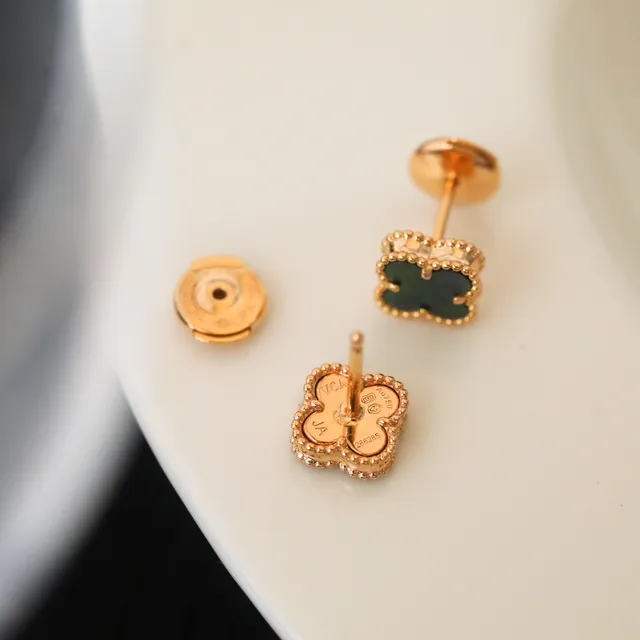 Gold Green Clover-Shaped Beaded Border Earrings 2