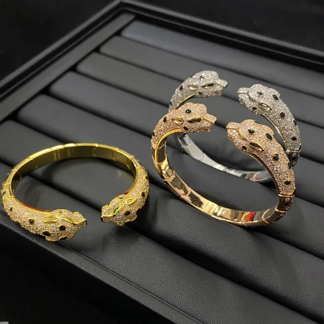 Gold Silver Pavé-Set Animal-Head Motif Bracelet 2