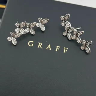 Graff زهورية Pavé فراشة أقراط دبوسية