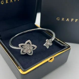 Graff زهور Pavé ماس سوارة مفتوحة