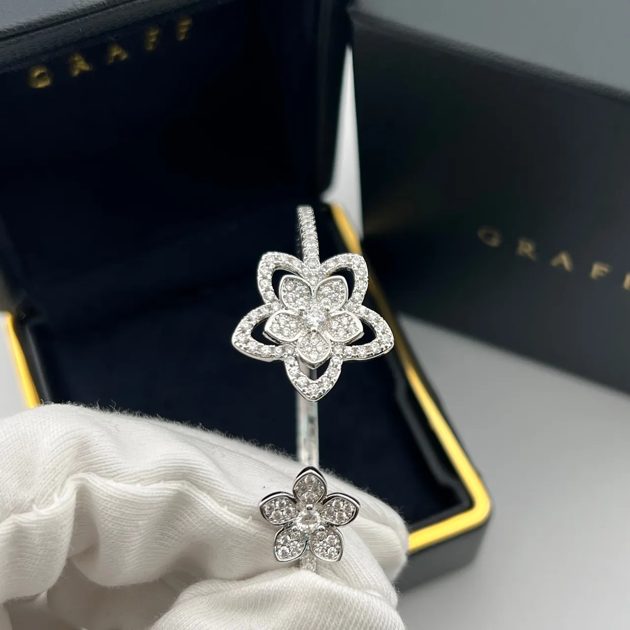 Graff Floral Pavé Diamond Open Bangle Bracelet 3