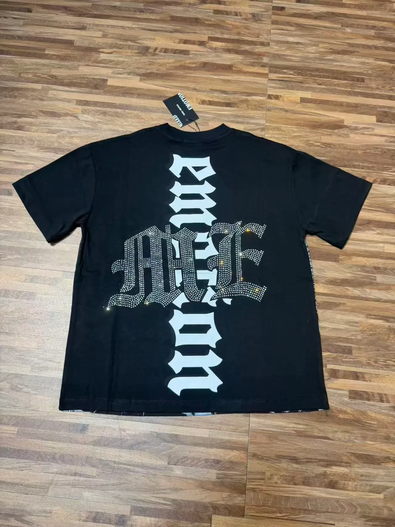 Graphic-Print Rhinestone-Embellished Diver Motif T-Shirt 5