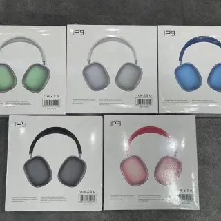 Green Gray Sleek Modern Translucent Glossy Earcups Over-ear Headphones