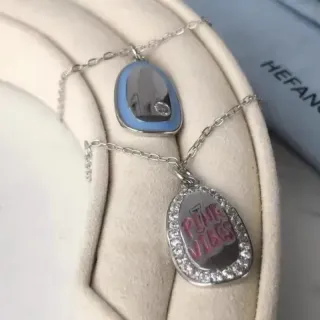 HEFANG Collier Argent Rose Asymétrique Pendants Larme Détail Émail