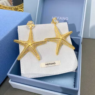 HEFANG Brincos Estrela do Mar Cristal Pavé Tom Dourado