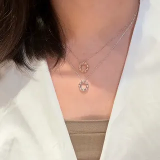Colliers avec pendentif circulaire en pierres pavées en couches multiples