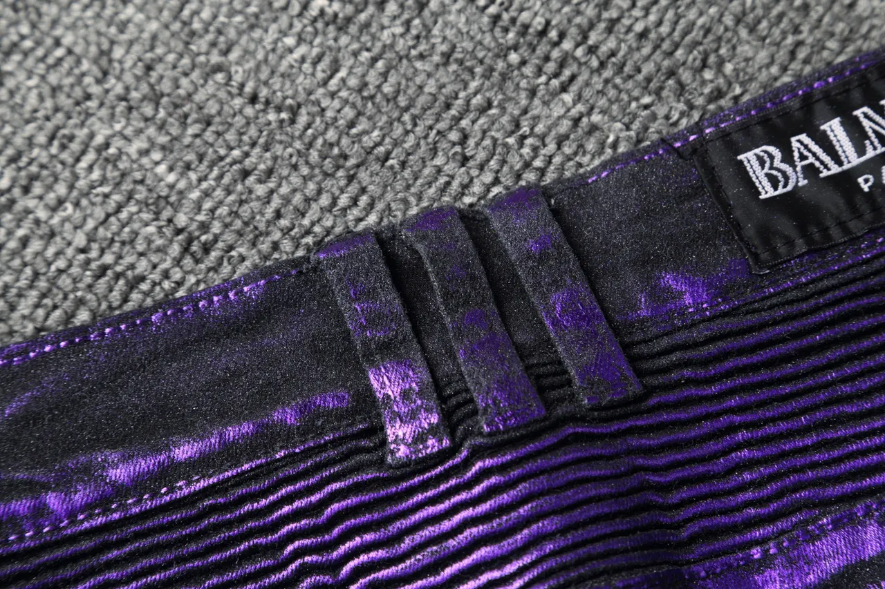 Pantalon style moto à panel ribeté violet métallique 4