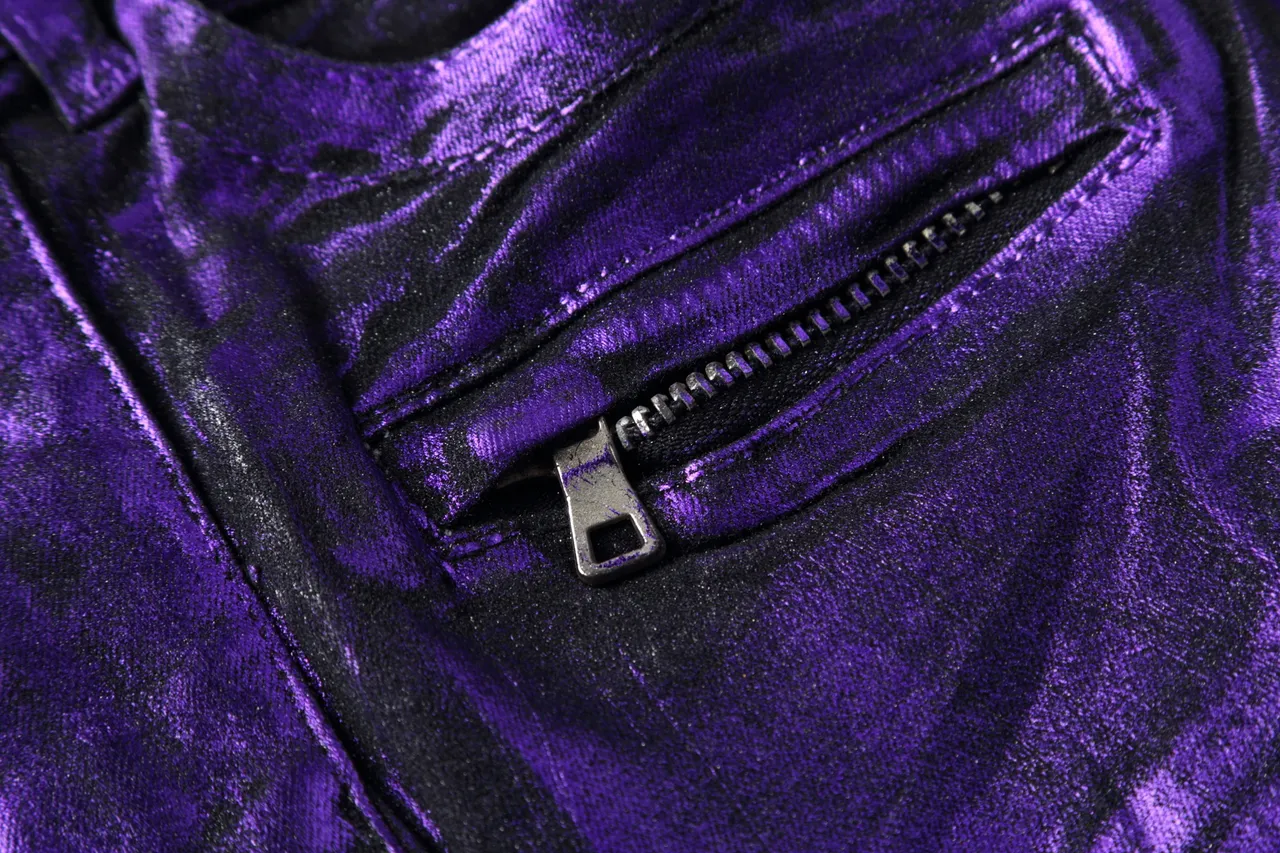 Pantalon style moto à panel ribeté violet métallique 9