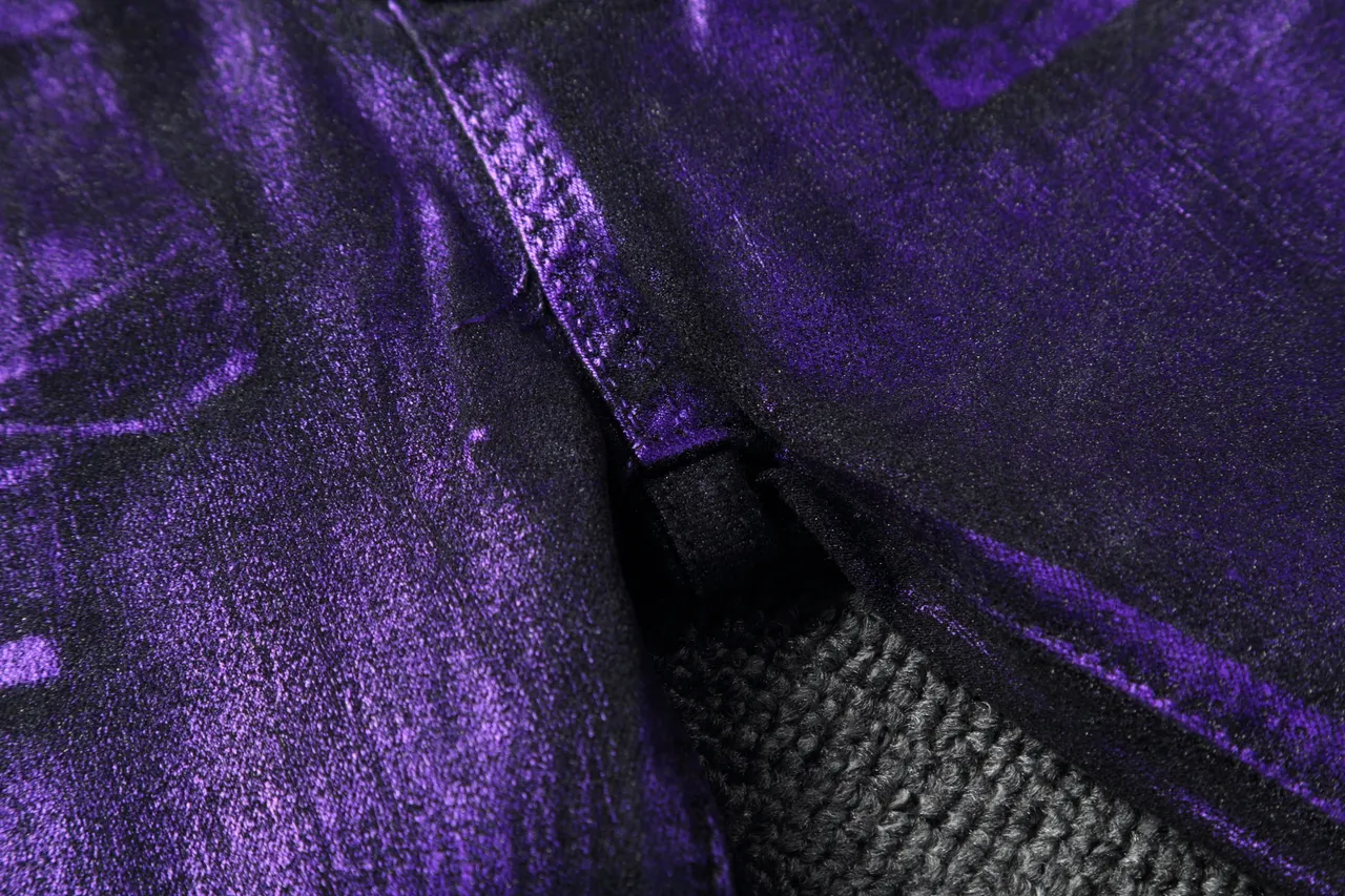 Pantalon style moto à panel ribeté violet métallique 10