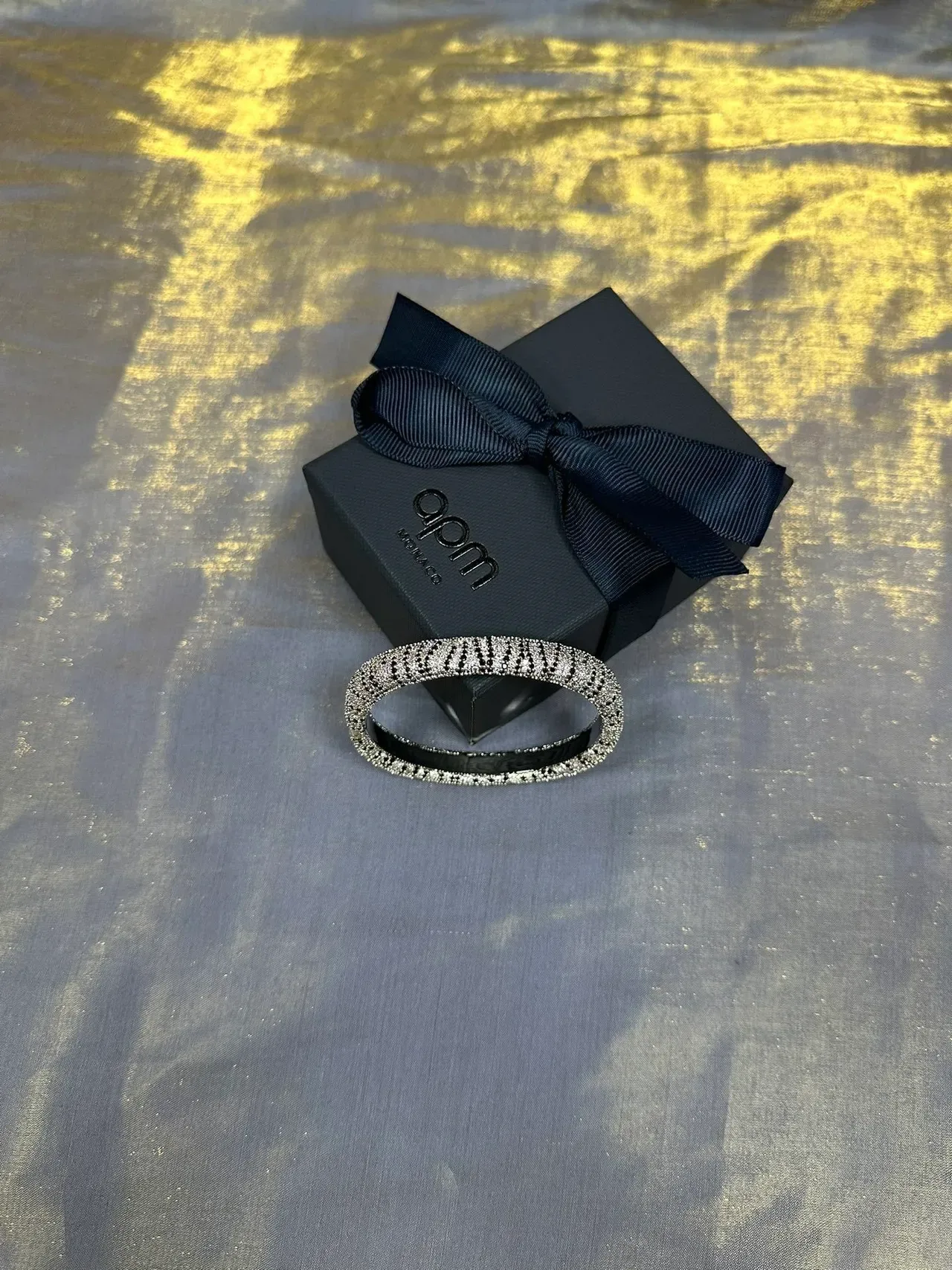 Bandeja cuadrada estructurada navy silver forro acolchado de terciopelo para joyería 7