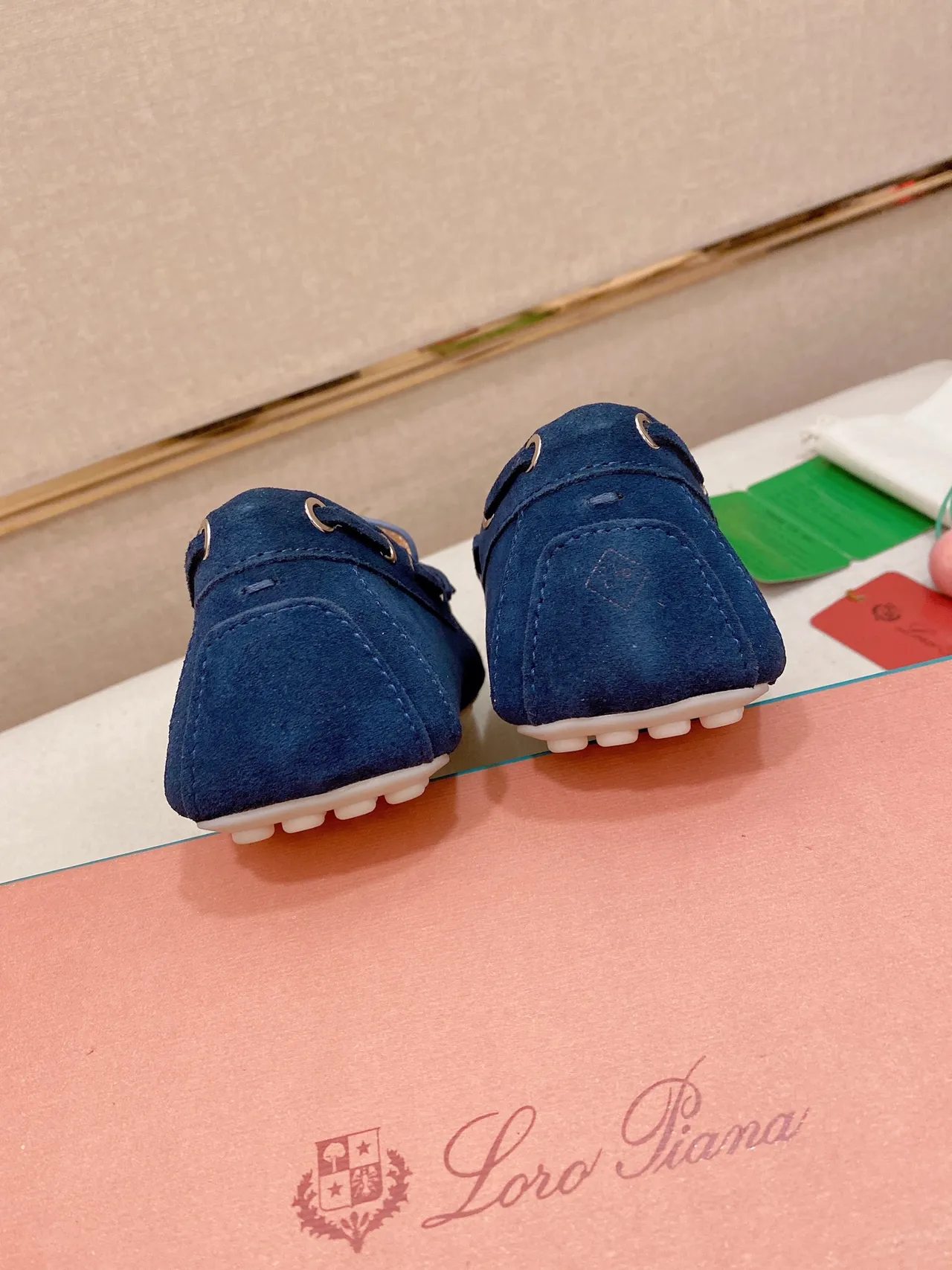 Navy White Suede Upper Moc-Toe Stitching Loafer 8
