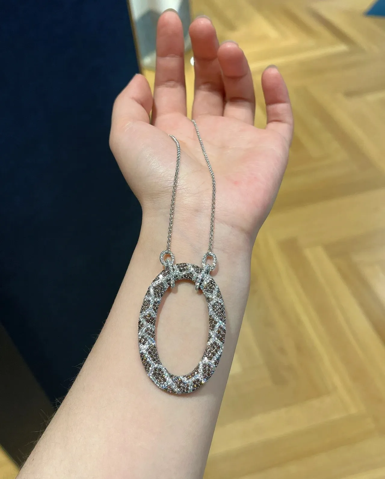 Pavé Oval Knot Bail Pendant Necklace 4
