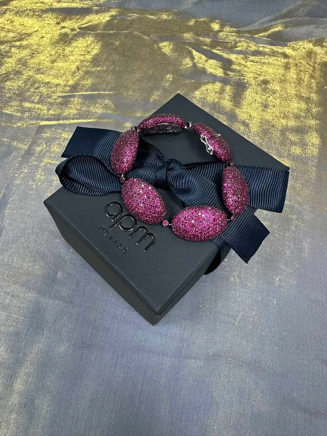 Pavé Pink Three-Stone Oval and Round Link Bracelet 5