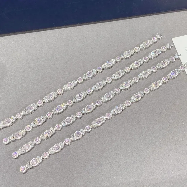 Pavé-Set 虹彩粉紫椭圆链环手链 3