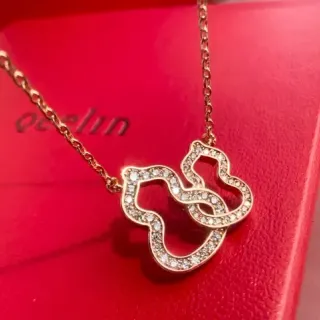 Qeelin Wulu Collier double cœur Interlocking Pavé