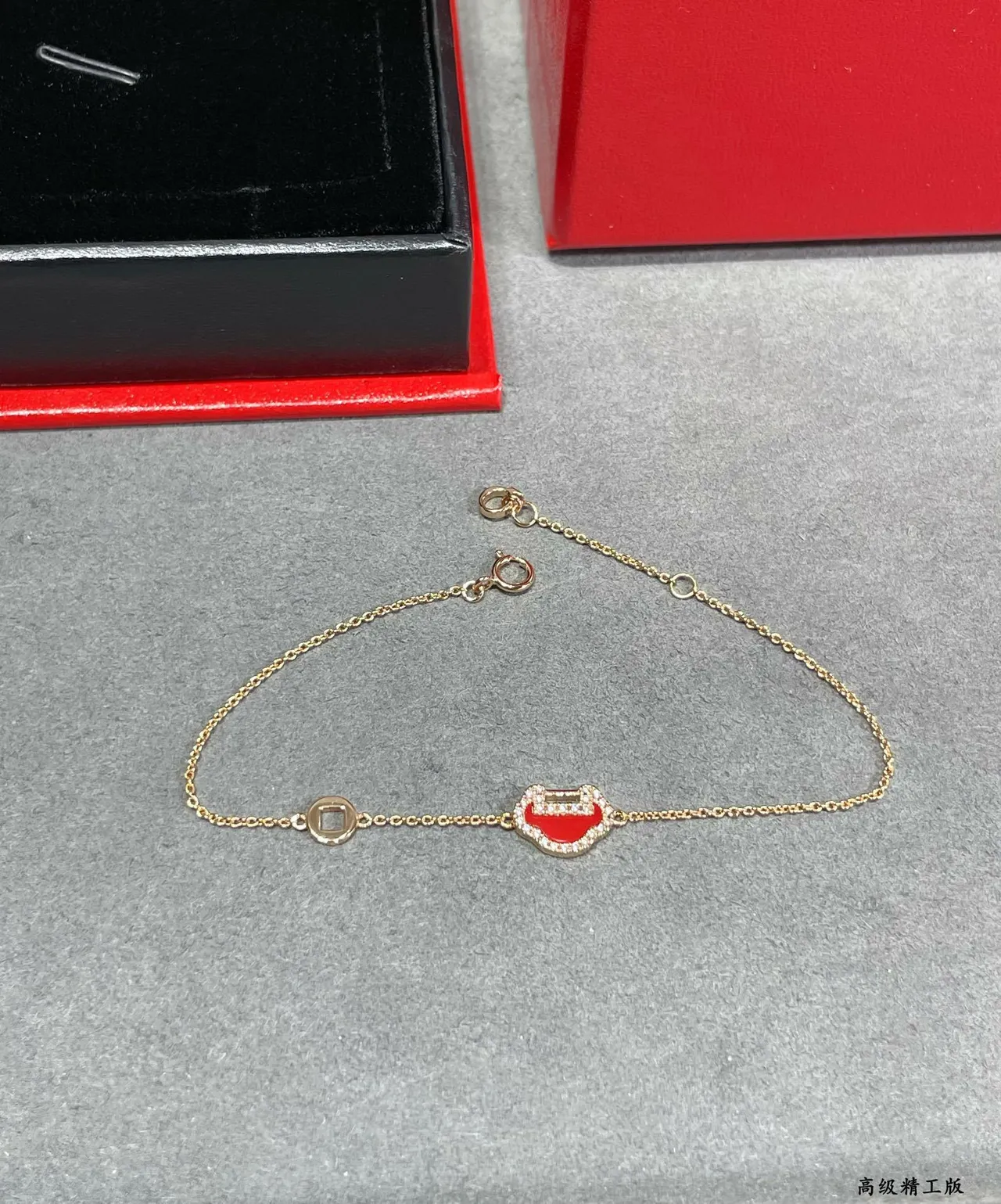 红金链珐琅魅力手链 3