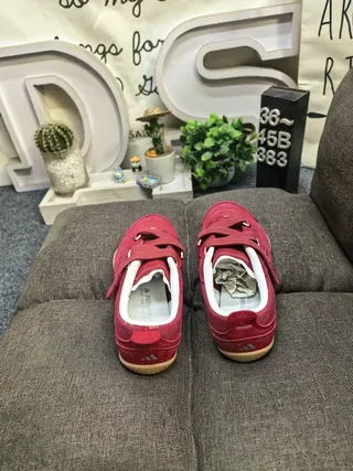 红色魔术贴无鞋带双带运动鞋 8