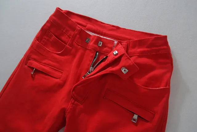 Red Zippered Thigh Pocket Quilted Knee Pants 19