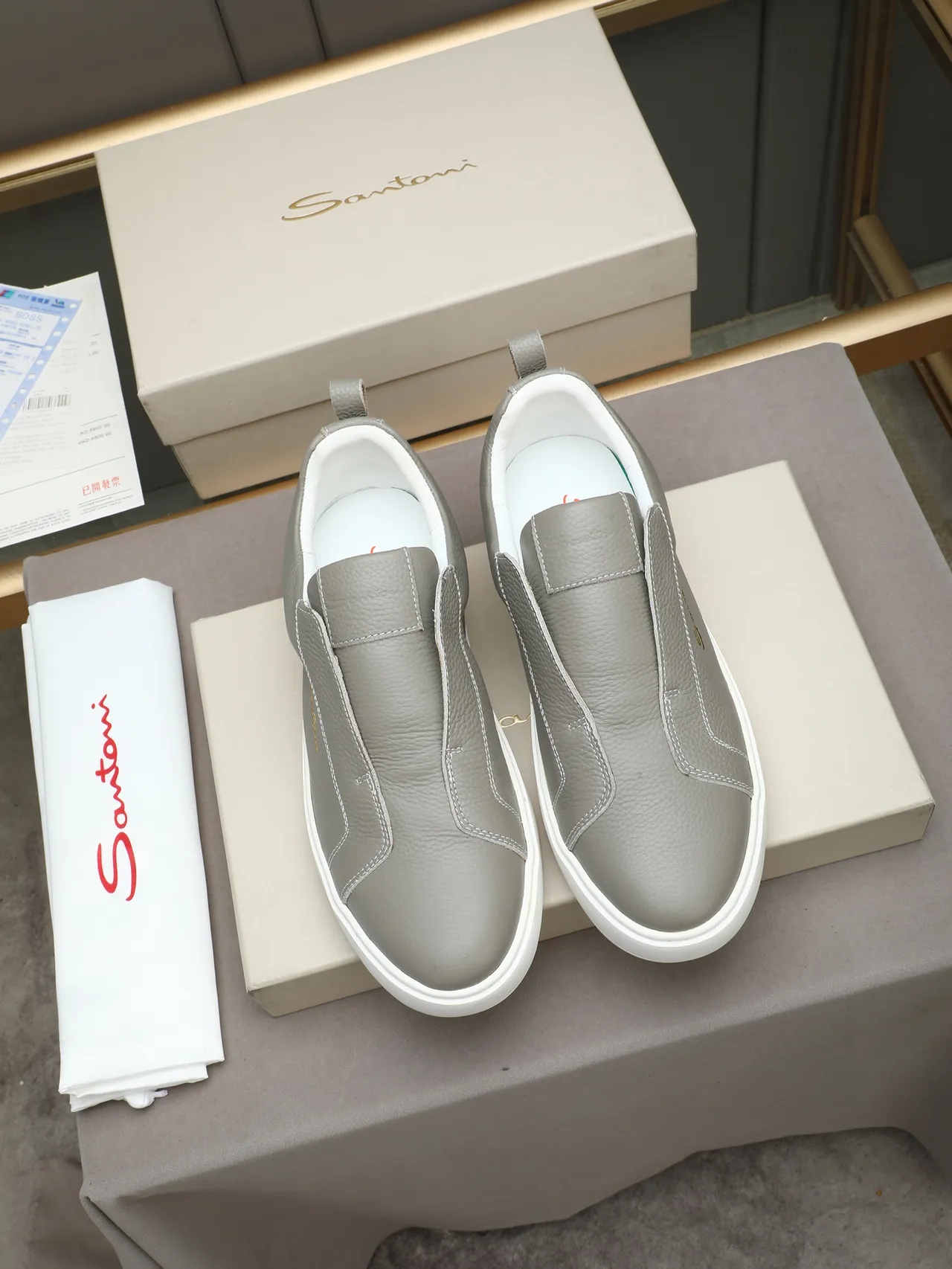 Santoni Mocassins en cuir à texture pebbled gris à enfiler 2