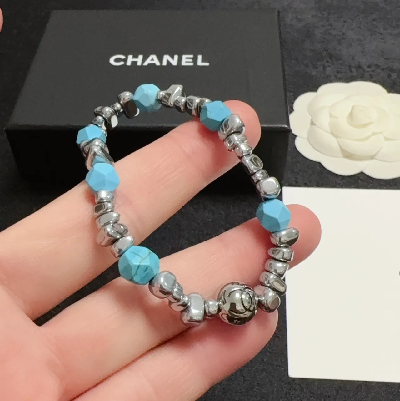 Silver-Tone and Turquoise Beaded Stretch Bracelet 3