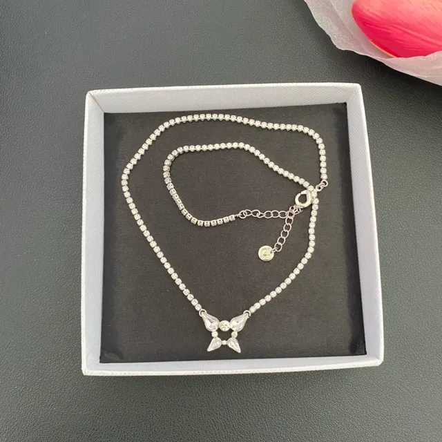 Silver Transparent Crystal Pavé Chain Butterfly Motif Earrings Necklace 7