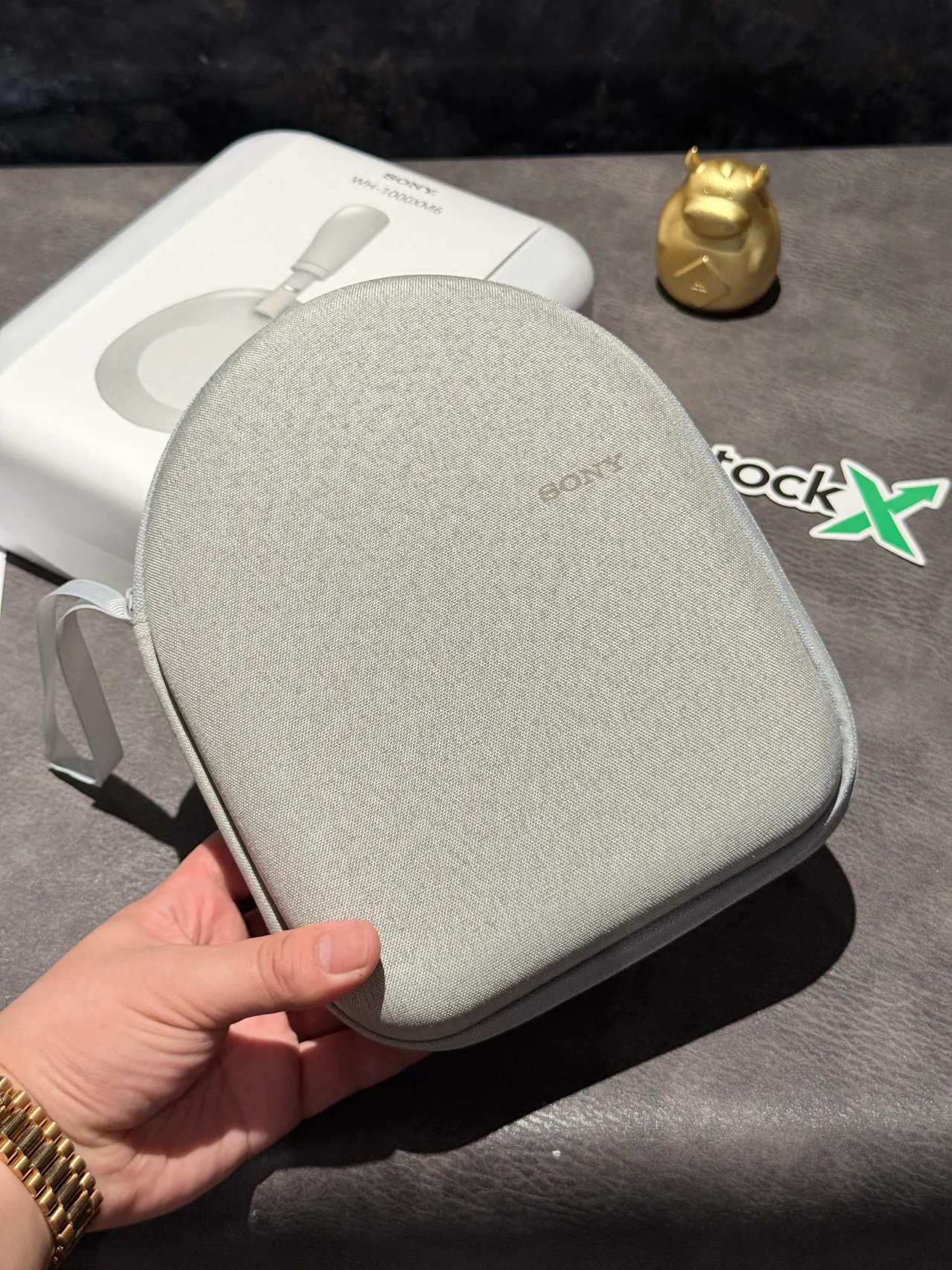 Sony WH-1000XM6 হালকা ধূসর ওভার-ইয়ার হেডফোন 4