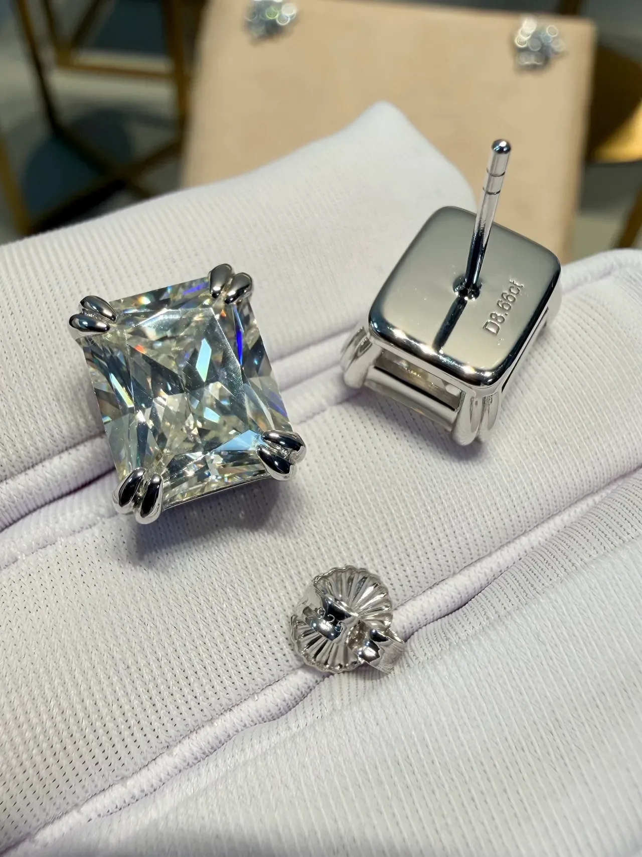 Square-Cut Prong-Set Clear Crystal Stud Earrings 2