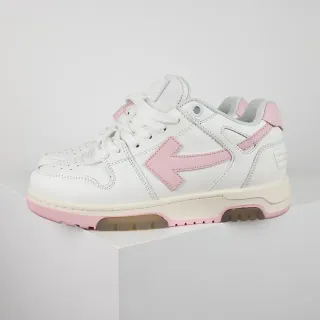 Zapatillas lifestyle con panel lateral de flecha blanco y rosa