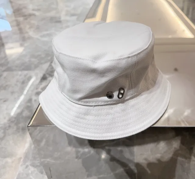 Chapéu bucket branco de tecido similar ao algodão com faixa topstitch 2